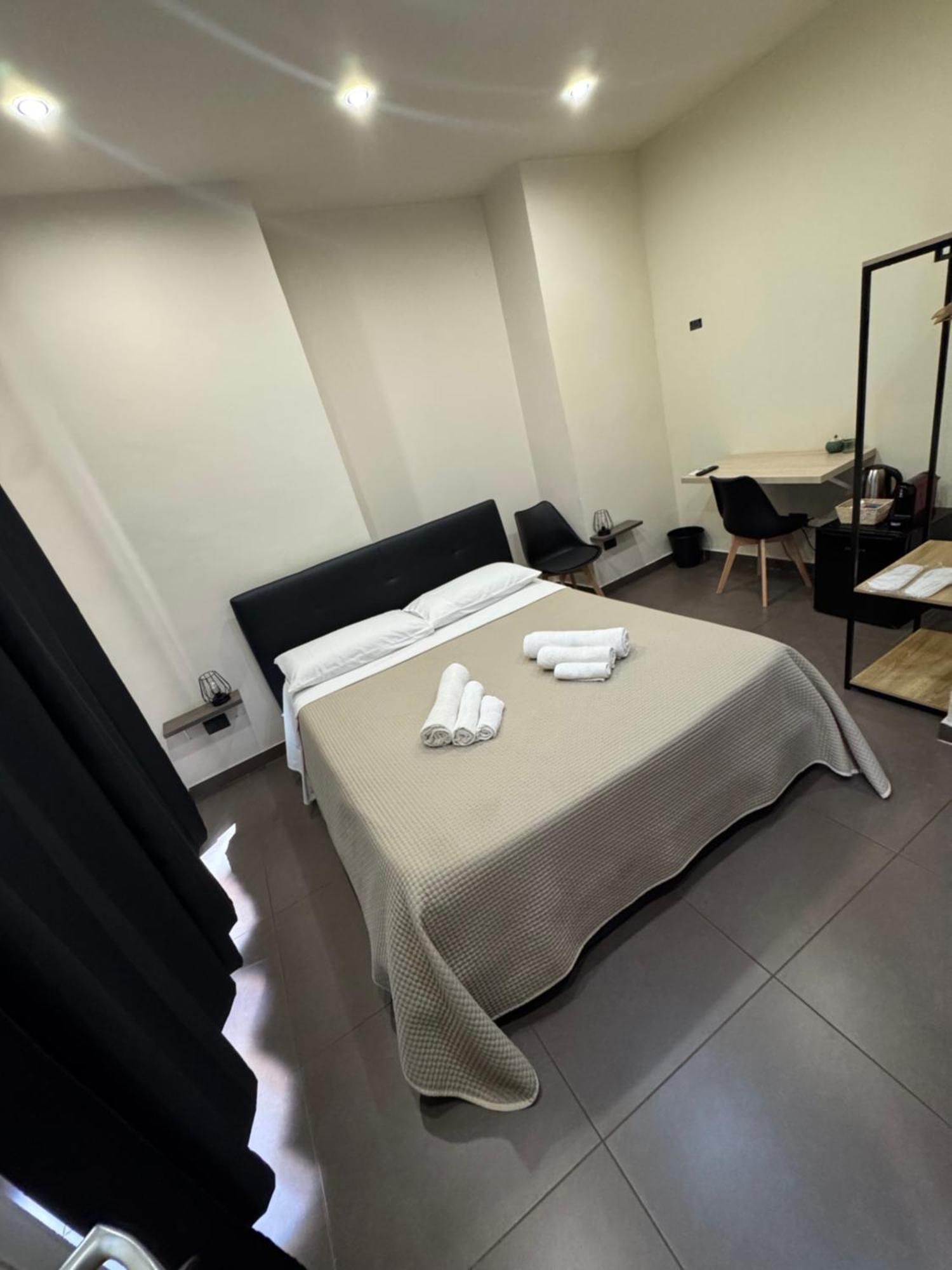 Sistra Bed & Breakfast คาตาเนีย ภายนอก รูปภาพ